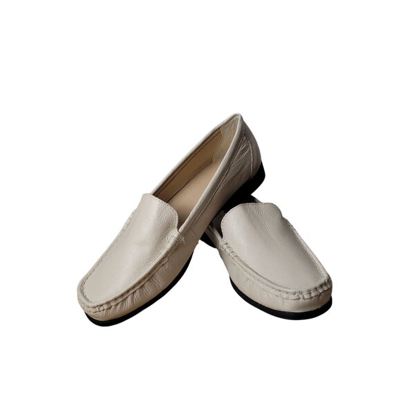 Valley Lane Womens Ivory Leather Loafers Slip-On Comfort Shoes Size 9.5M - Picture 3 of 13